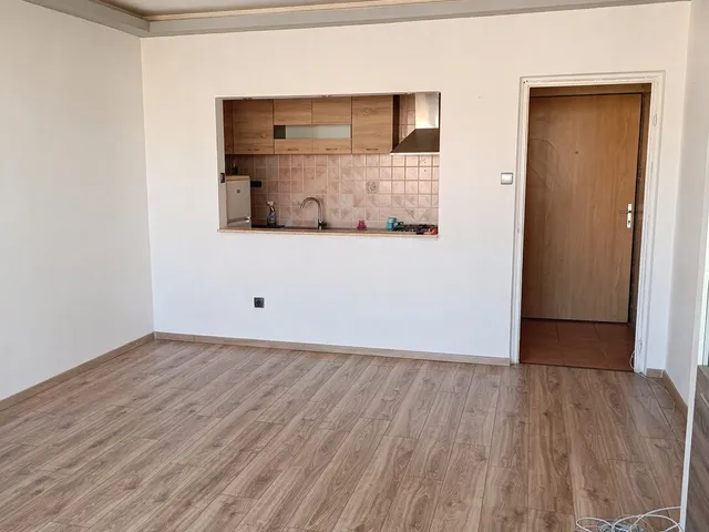 Kiadó lakás Budapest XIV. kerület, Gvadányi utca 46 nm