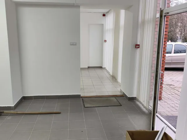 Eladó kereskedelmi és ipari ingatlan Keszthely, Bercsényi Miklós utca 1/A 58 nm