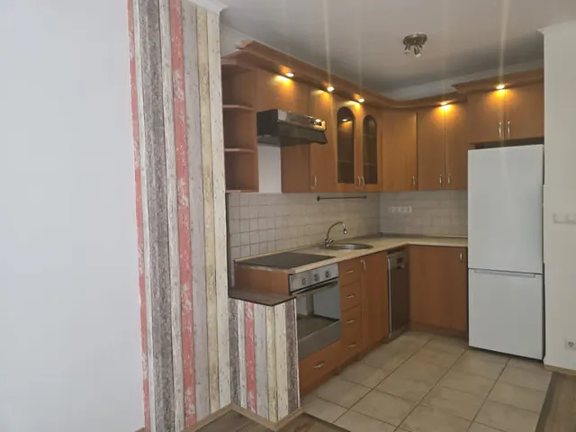 Kiadó lakás Budapest XIX. kerület, Kossut Lajos utca 47 nm