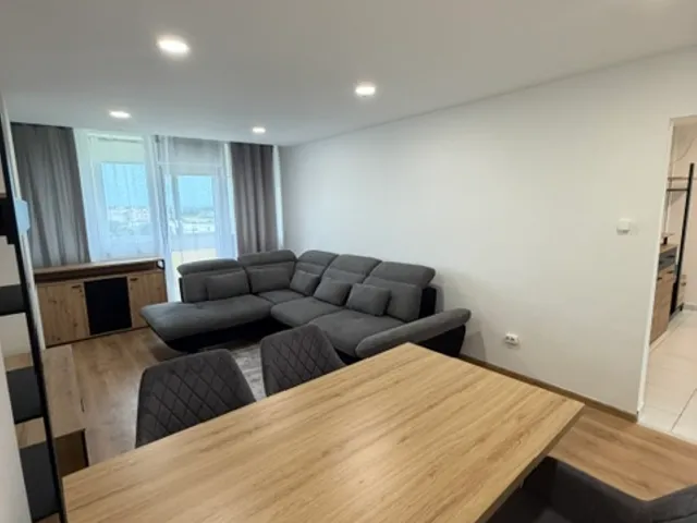 Kiadó lakás Kaposvár, Honvéd utca 53 52 nm