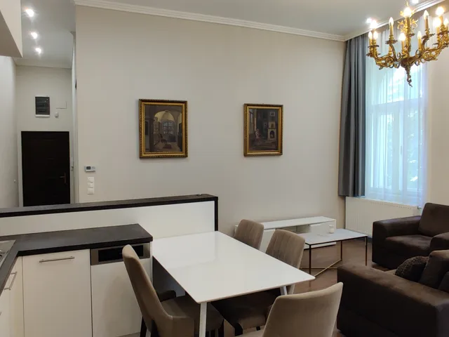 Kiadó lakás Szombathely, Belváros, Kőszegi utca 57 nm