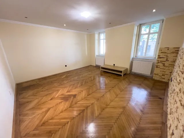 Eladó lakás Sopron, Belváros külső 80 nm