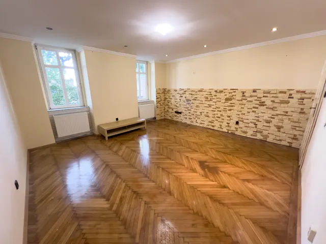 Eladó lakás Sopron, Belváros külső, Táncsics u. 23 80 nm