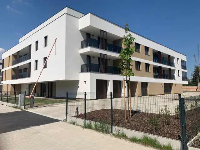 Eladó lakás Győr, Révfalu 54 nm