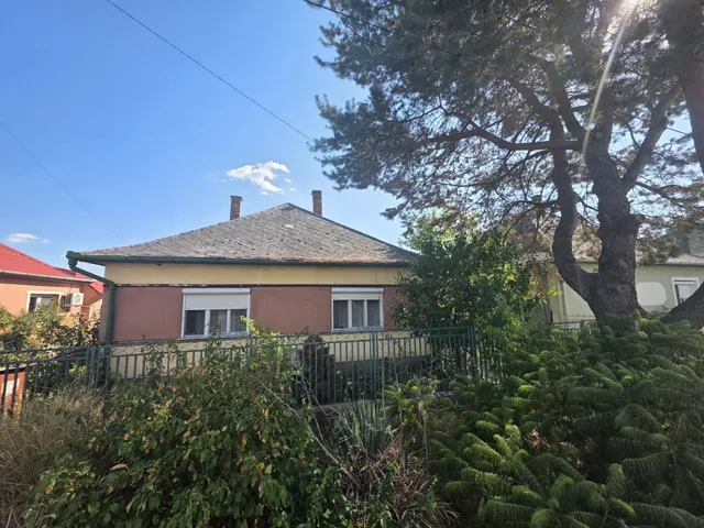 Eladó ház Kál 86 nm
