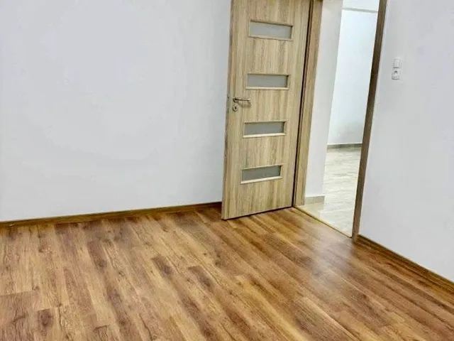 Eladó ház Örkény 70 nm