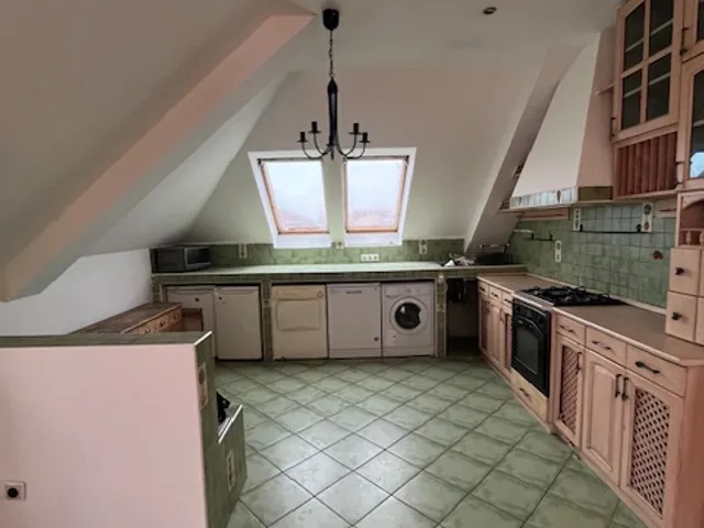 Eladó lakás Tatabánya, Gál István-lakótelep 83 nm