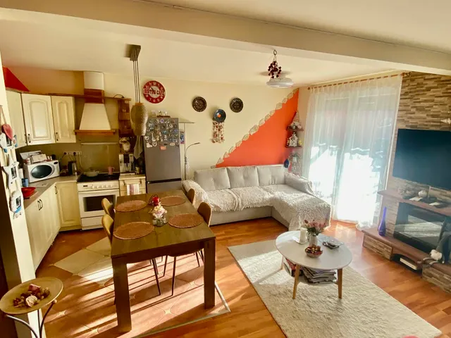 Eladó ház Tatabánya, Bánhida 117 nm