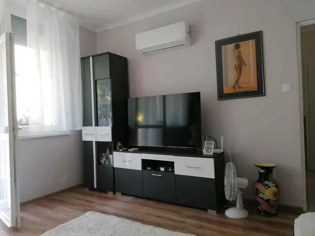 Eladó lakás Békéscsaba, Lencsési (József Attila) lakótelep 73 nm