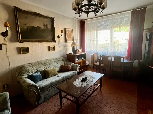 Eladó lakás Tatabánya, Dózsakert 55 nm