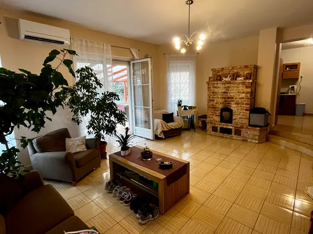 Eladó ház Székesfehérvár, Ráchegy 150 nm
