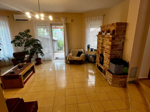 Eladó ház Székesfehérvár, Ráchegy 150 nm