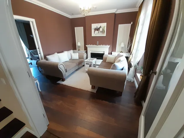 Eladó ház Etyek 211 nm