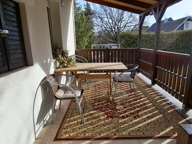 Eladó ház Domony 202 nm