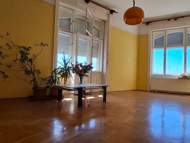 Eladó lakás Budapest IX. kerület 148 nm