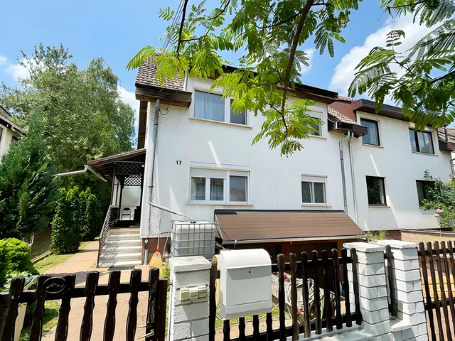 Eladó ház Budapest XVII. kerület, Madárdomb 315 nm