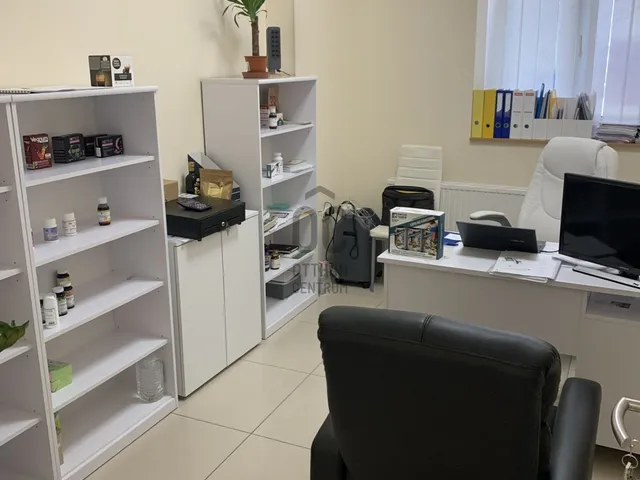 Eladó kereskedelmi és ipari ingatlan Debrecen, Belváros 167 nm