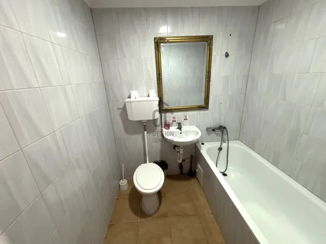 Kiadó kereskedelmi és ipari ingatlan Mikepércs 1150 nm