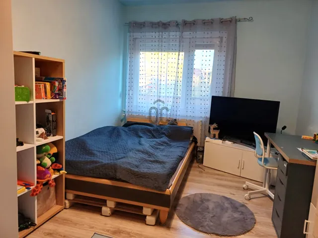 Eladó lakás Debrecen, Postakert 93 nm