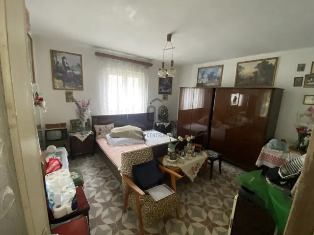 Eladó ház Berettyóújfalu 1003 nm