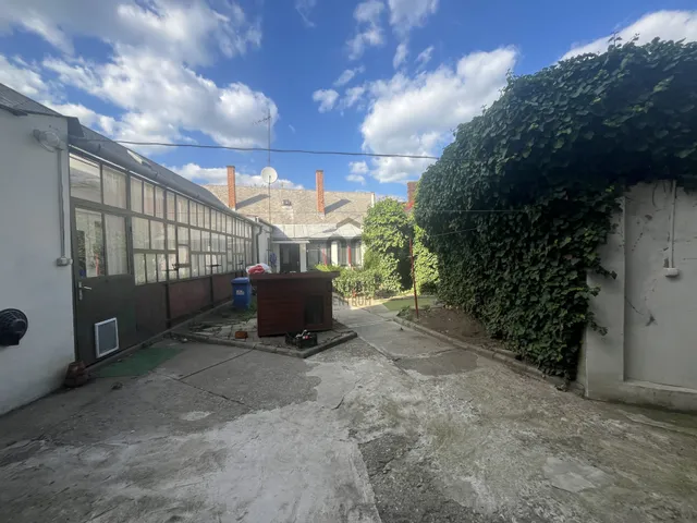 Eladó telek Debrecen, Belváros 320 nm