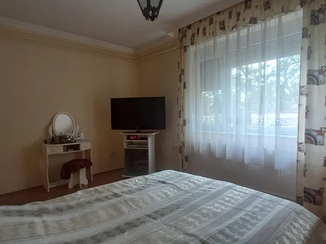 Eladó ház Debrecen, Lencztelep 105 nm