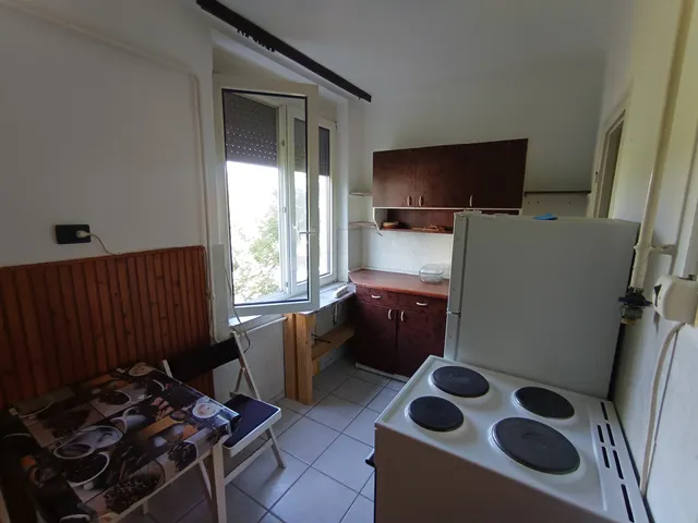 Eladó lakás Debrecen, Kassai út 50 nm