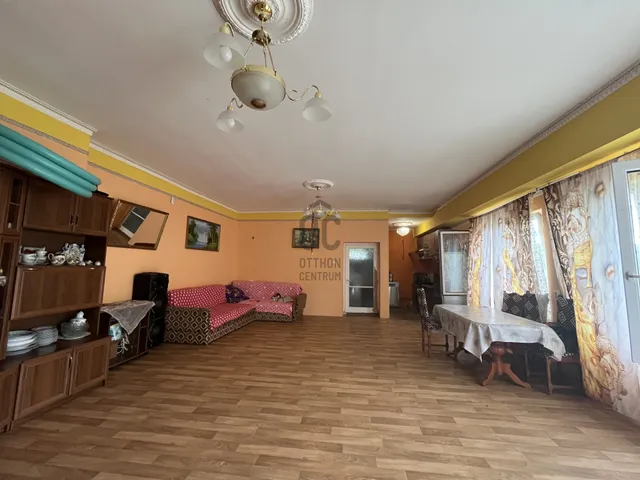 Eladó ház Mezősas 86 nm