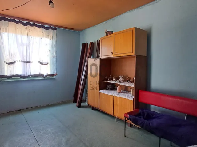 Eladó ház Debrecen, Dombos 30 nm