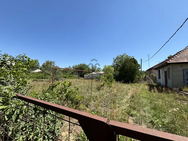 Eladó telek Debrecen, Biczó István-kert 831 nm