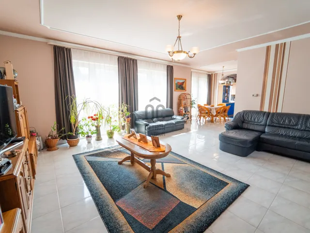 Eladó ház Debrecen, Szabadságtelep 160 nm