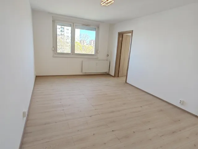 Eladó lakás Debrecen 65 nm
