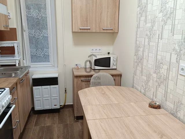 Kiadó lakás Debrecen, Nagyerdő, Kassai út 56 nm