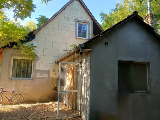 Eladó ház Téglás 90 nm