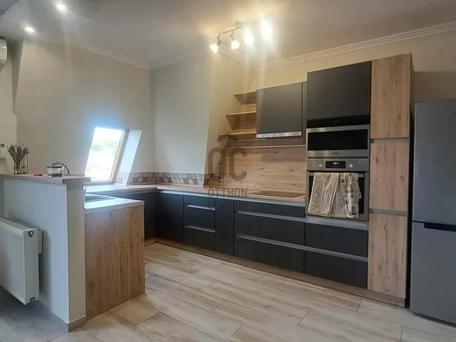 Eladó lakás Debrecen, Belváros 76 nm