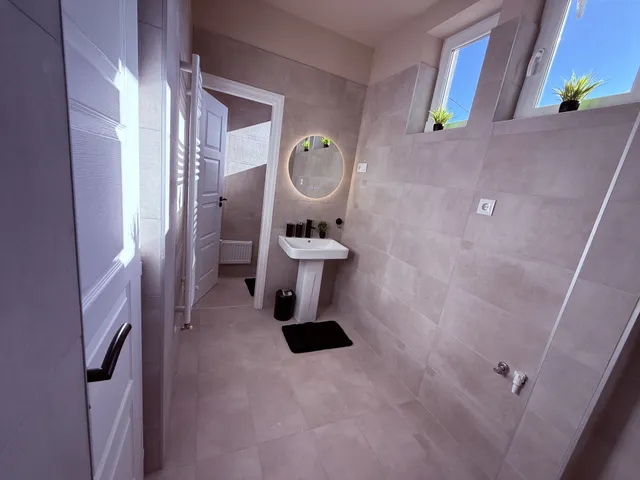 Eladó ház Debrecen, Csapókert 208 nm