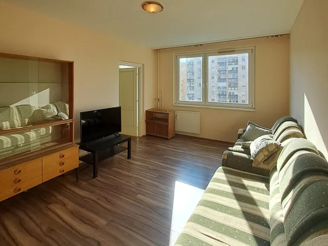 Eladó lakás Debrecen, Újkert 70 nm