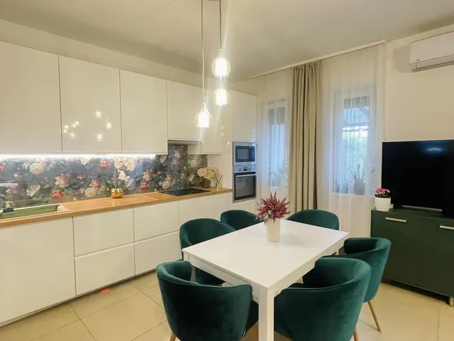 Eladó ház Debrecen, Hatvan utcai kert 113 nm