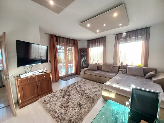 Eladó ház Debrecen, Hatvan utcai kert 125 nm