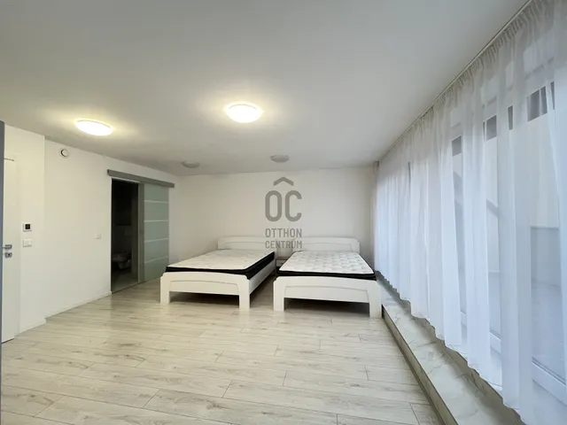 Kiadó ház Debrecen, Nyulas 160 nm