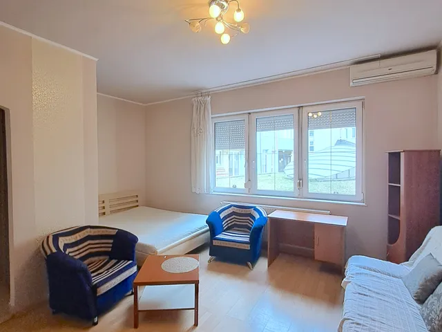 Eladó lakás Debrecen, Vargakert 33 nm