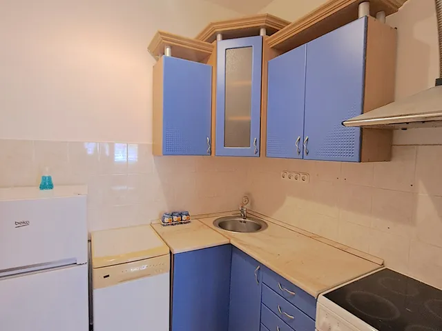 Eladó lakás Debrecen, Vargakert 33 nm