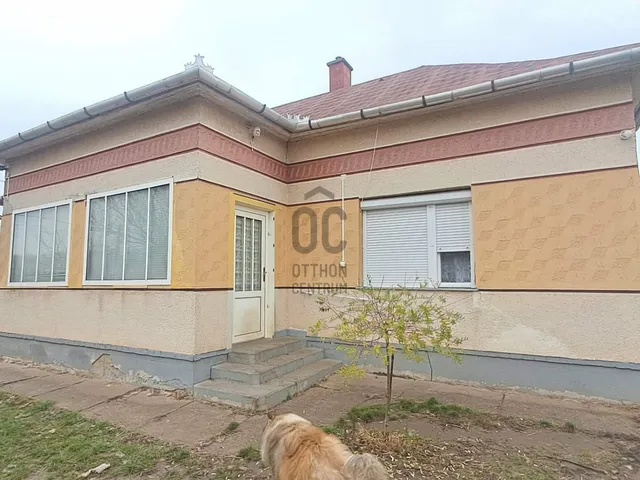 Eladó ház Földes 69 nm