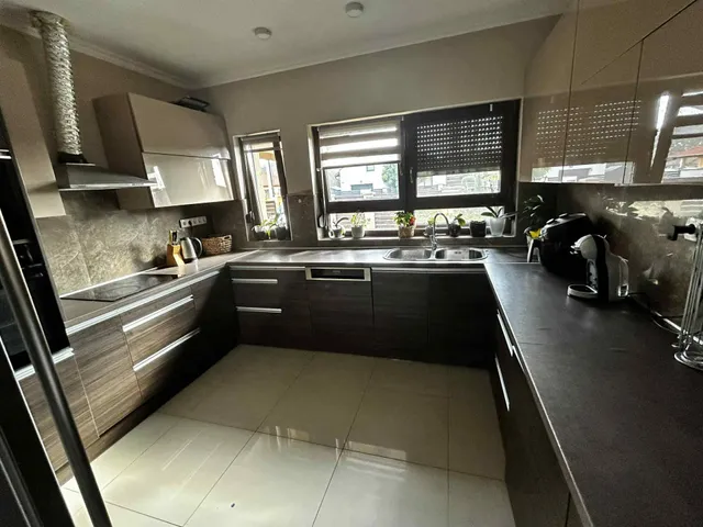 Eladó ház Debrecen 141 nm