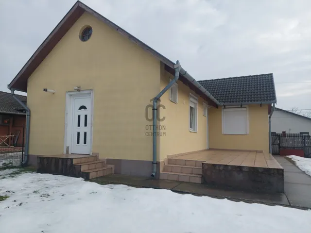 Eladó ház Vámospércs 69 nm