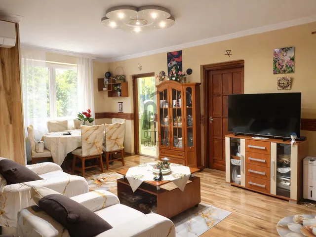 Eladó ház Hajdúsámson 120 nm