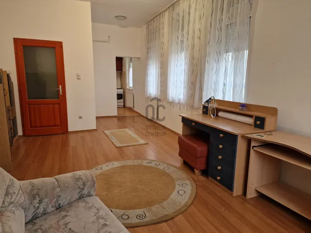 Kiadó lakás Debrecen, Belváros 35 nm