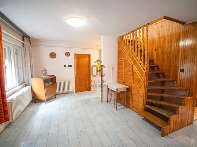 Eladó ház Debrecen, Józsa 137 nm