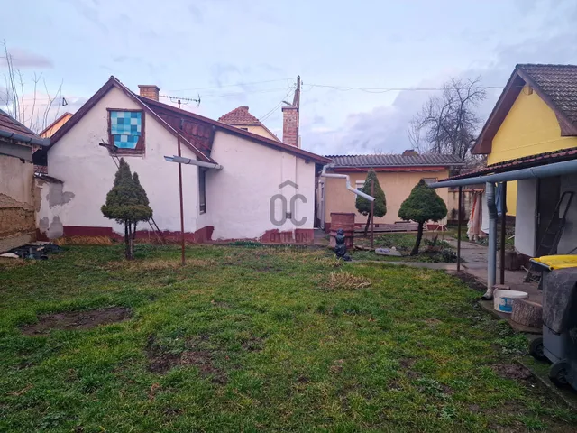 Eladó telek Hajdúböszörmény 270 nm