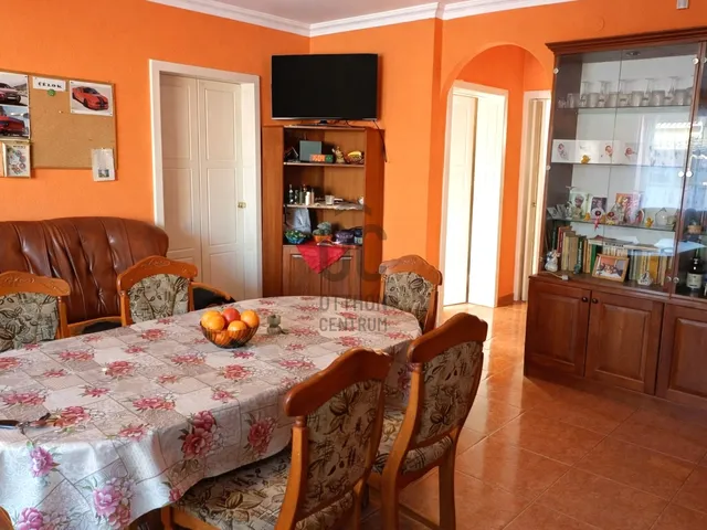 Eladó ház Debrecen, Júliatelep 198 nm